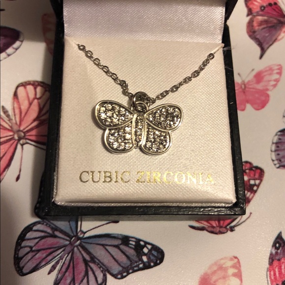 Necklace - Picture 3 of 3